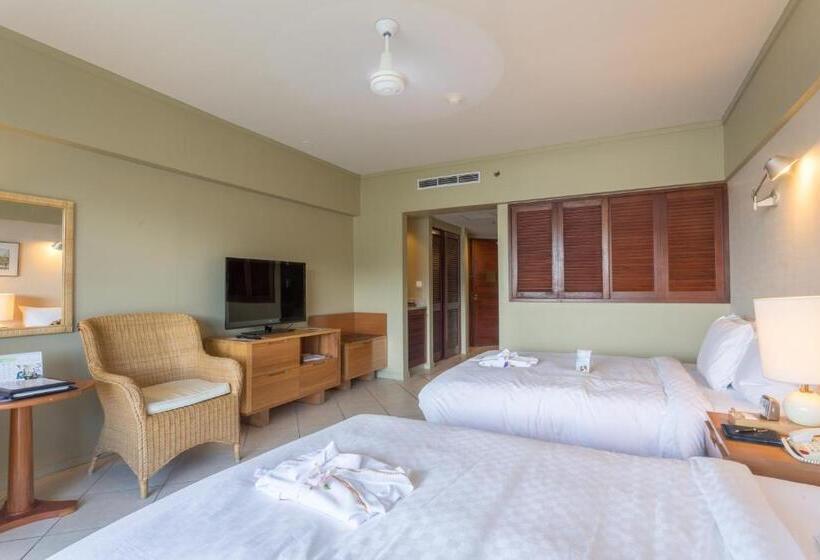 اتاق اجرایی با مشاهده, Palau Royal Resort