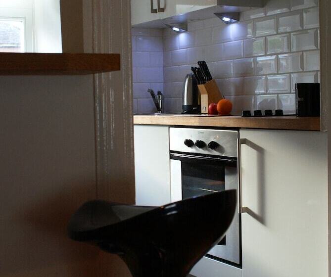 Апартаменты 1 Спальня, The Glen Mhor Apartments