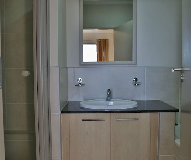 Апартаменты 1 Спальня, Westay Westpoint Apartments