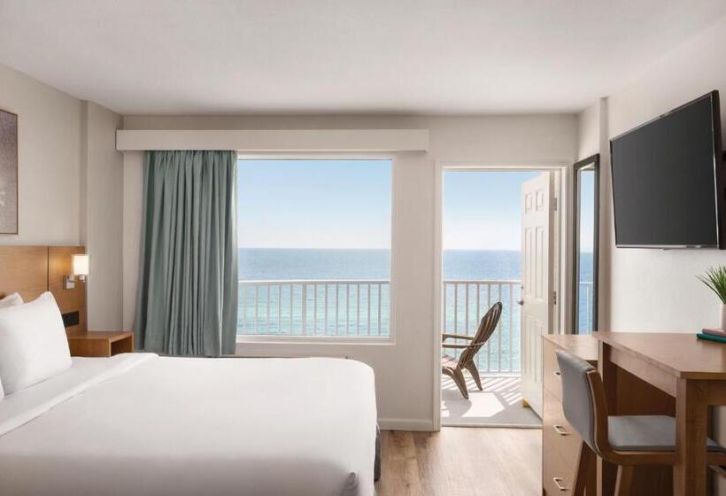 キングサイズベッドのスタンダードルーム, Radisson Panama City Beach  Oceanfront