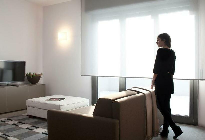 带1个卧室的公寓, Zambala Luxury Residence