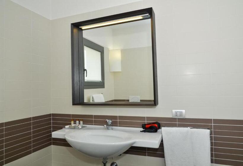Estudio Superior, Zambala Luxury Residence