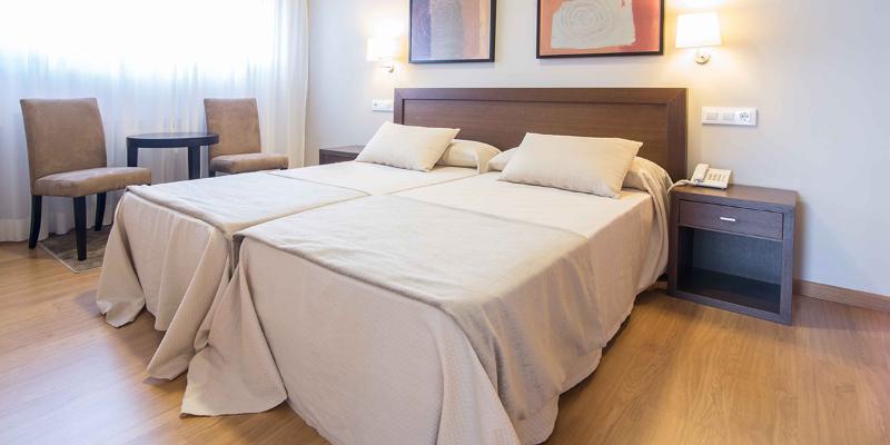 Апартаменты 1 Спальня Боковой Вид на Море, Apartamentos Turísticos Playa De Osmo