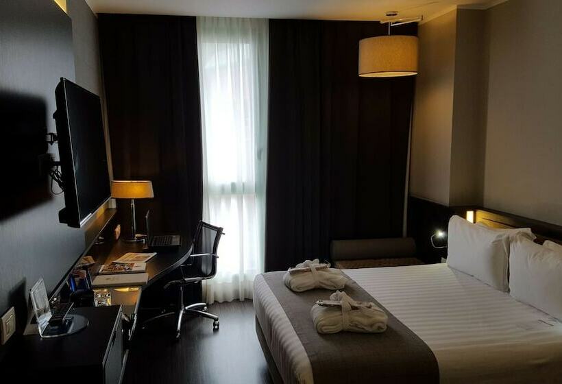 Номер Стандарт, Best Western Premier Chc Airport