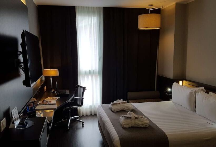 Номер Стандарт, Best Western Premier Chc Airport