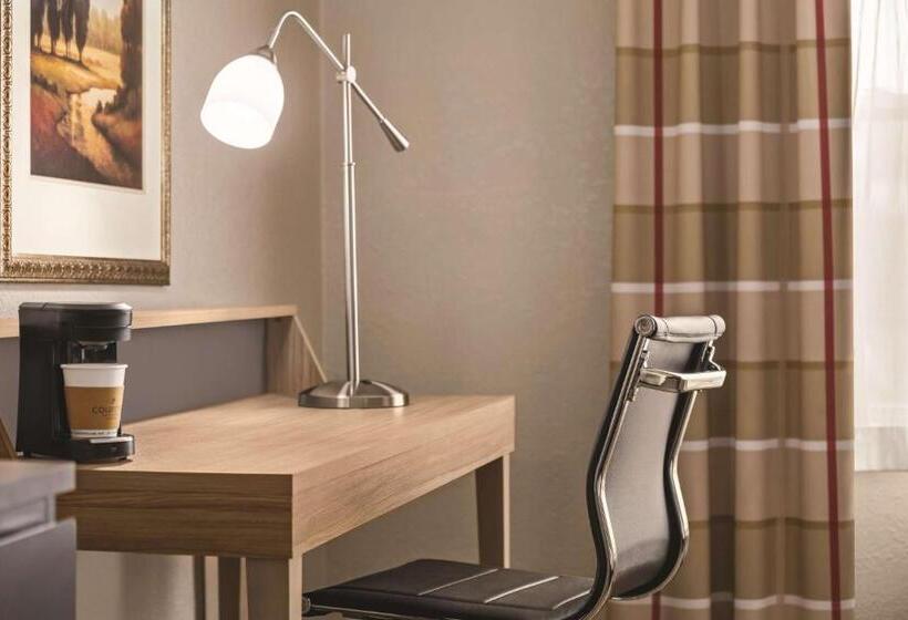 带大床的标准间, Country Inn & Suites By Radisson, Georgetown, Ky