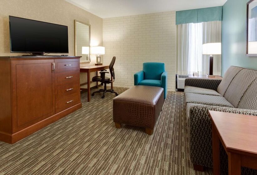 장애인을 위한 스위트, Drury Inn & Suites Birmingham Grandview