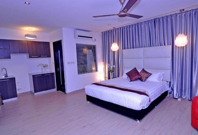 اتاق لوکس, Contemporary Heights Hotel And Apartments