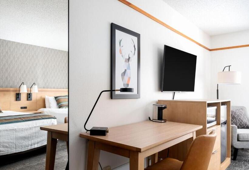 Номер Deluxe Кровать Кинг, Caribou Highlands Lodge