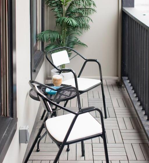 Suite met Kingsize Bed, The Dwell Hotel, A Member Of Design Hotels