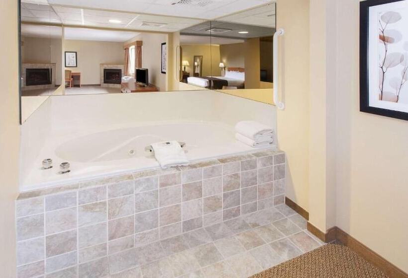 Люкс Superior, Americinn By Wyndham Greenville