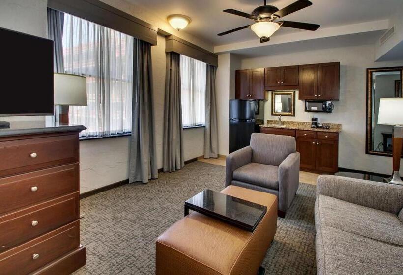 Suite Supérieure, Drury Plaza Hotel San Antonio Riverwalk