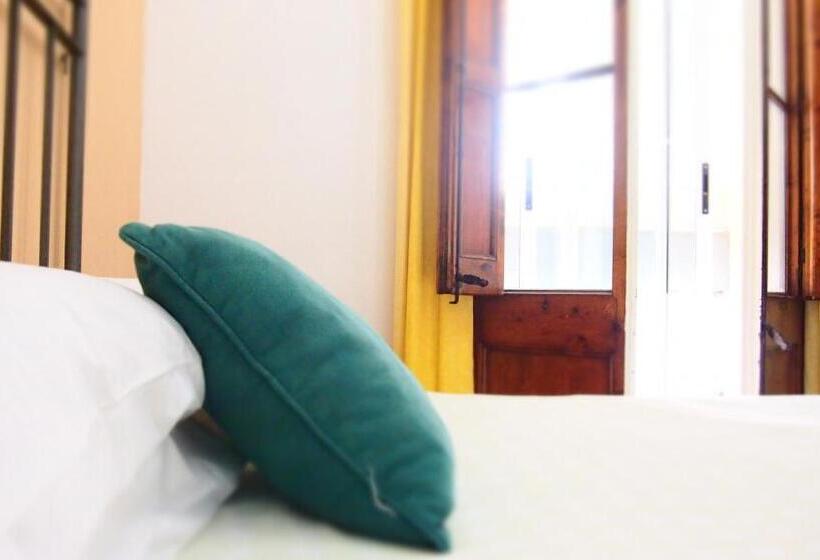 Номер Стандарт с Балконом Вид на Сад, Privat Hotel Liberty Sitges