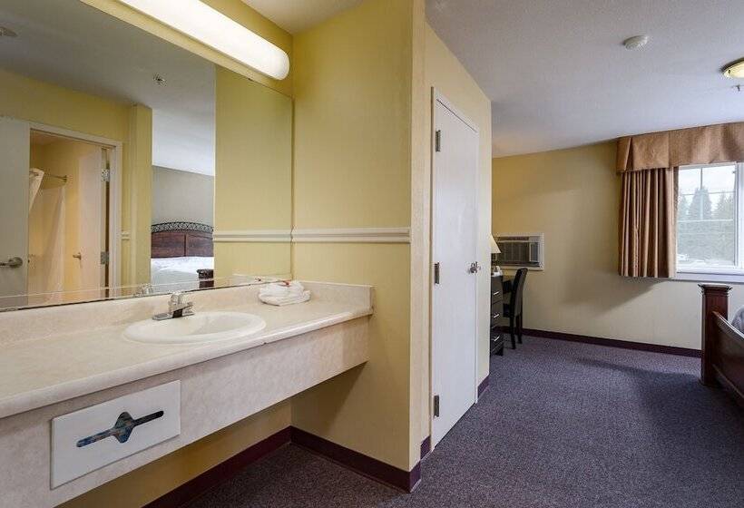 Люкс Повышенной Комфортности, Three Rivers Inn Sedro Woolley