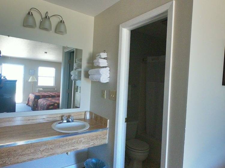 Bağlantılı Standart Oda, Lake Fork Resort