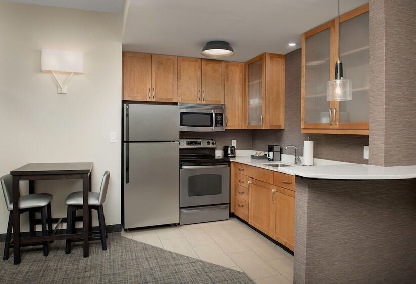 Люкс 2 Спальни, Residence Inn Birmingham Hoover