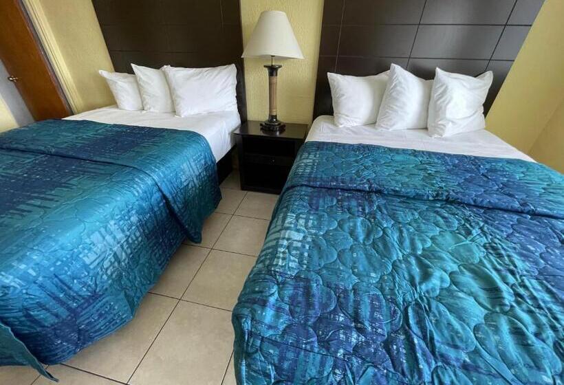 Номер Deluxe, Sandy Shores Resort
