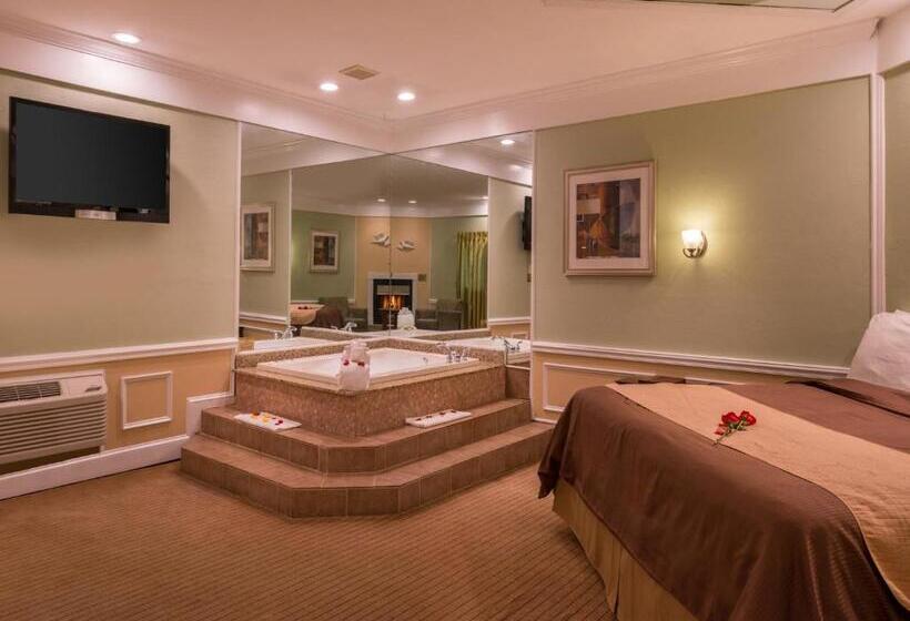 Люкс Deluxe Кровать Кинг, Inn Of The Dove Romantic Luxury & Business Suites