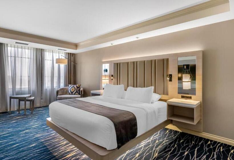 Номер Стандарт Кровать Кинг Адаптированный для Инвалидов, Wyvern Hotel, Ascend Hotel Collection