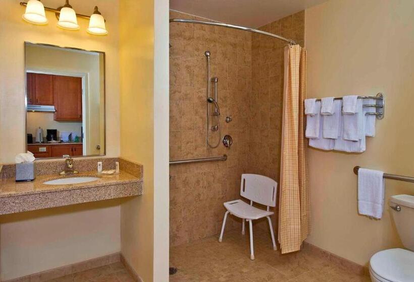 스탠다드 스튜디오 킹침대, Towneplace Suites By Marriott Clinton At Joint Base Andrews