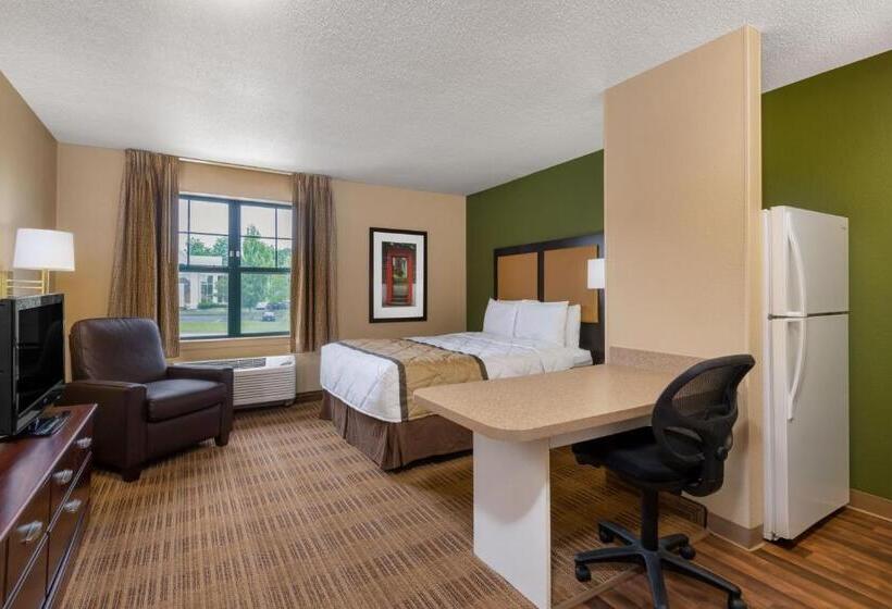Студия Стандарт, Suburban Studios Columbus Bradley Park