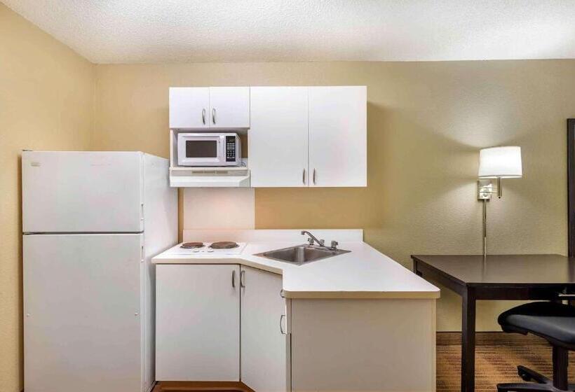 Студия Стандарт, Suburban Studios Columbus Bradley Park