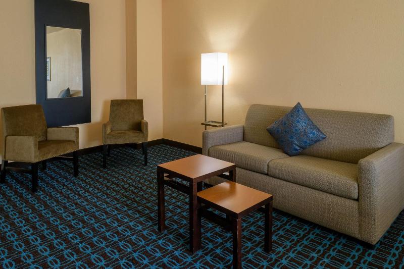 Люкс, Fairfield Inn & Suites Kennett Square