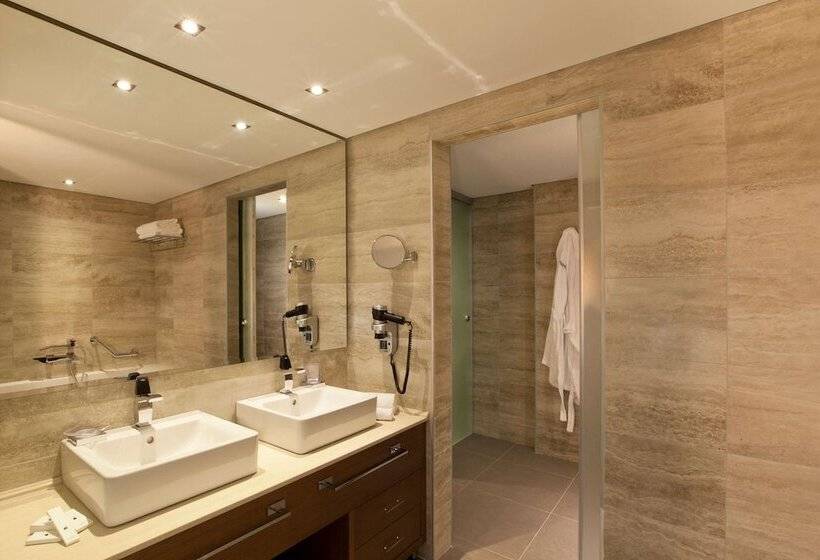 Люкс Executive Вид на Море, Boutique 5 Hotel & Spa   Adults Only