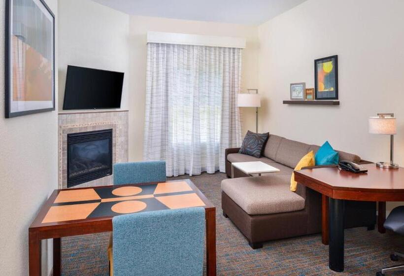 Люкс Кровать Кинг, Residence Inn By Marriott Harrisonburg
