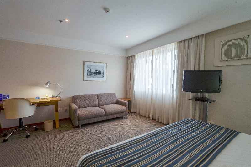 חדר סטנדרט לארבעה, Swissotel Makkah