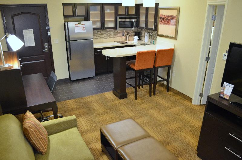 Люкс Кровать Кинг, Staybridge Suites Longview, An Ihg