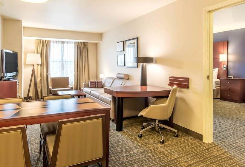 带2个卧室的套房, Residence Inn Lexington Keeneland/airport
