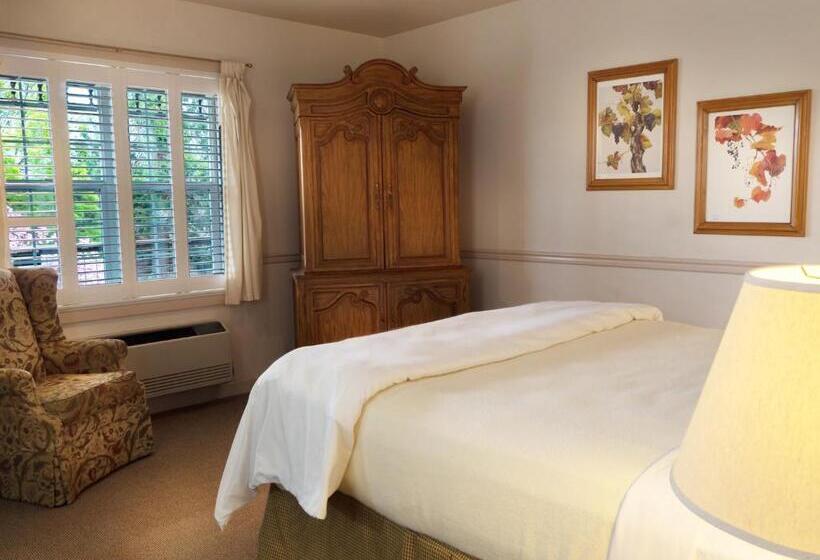 스탠다드 룸 킹사이즈 침대, Wine Country Inn