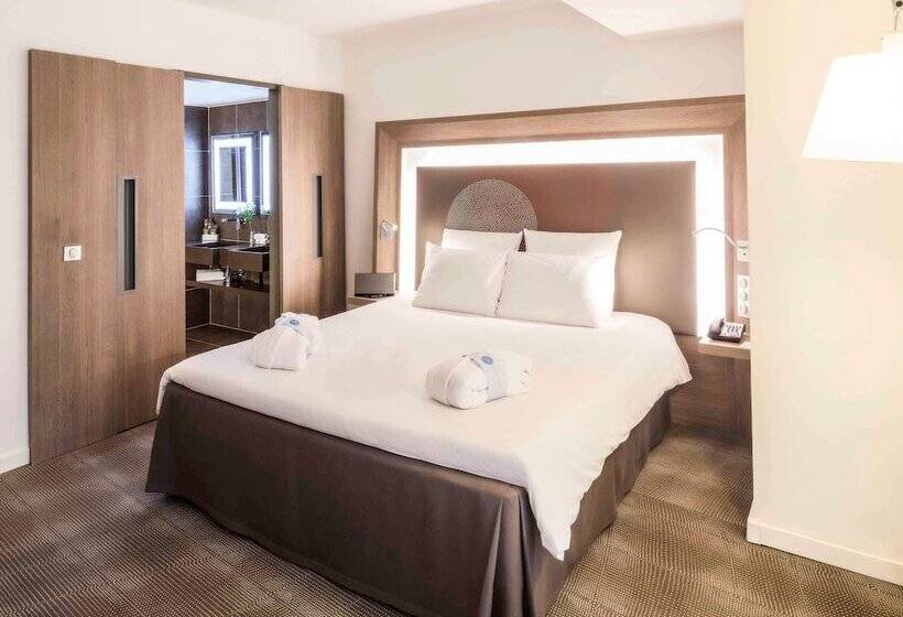 Полулюкс, Novotel Moscow City