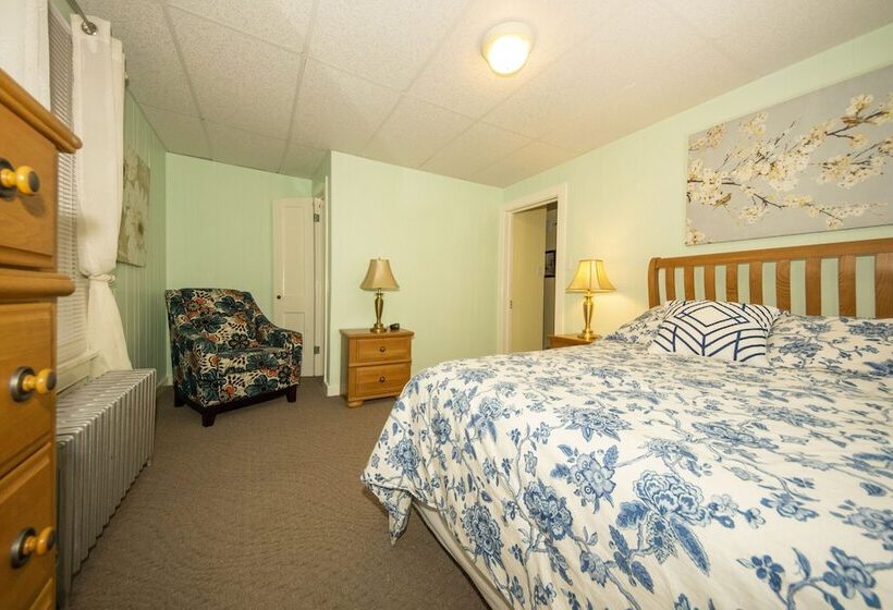 Апартаменты 1 Спальня, Simmons Motel And Suites