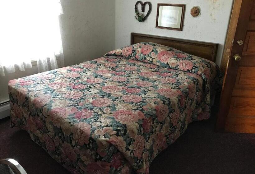 Люкс 2 Спальни, Simmons Motel And Suites