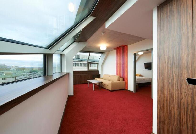 스위트, Simm S Hotel   Cityhotel Next To Metro U3