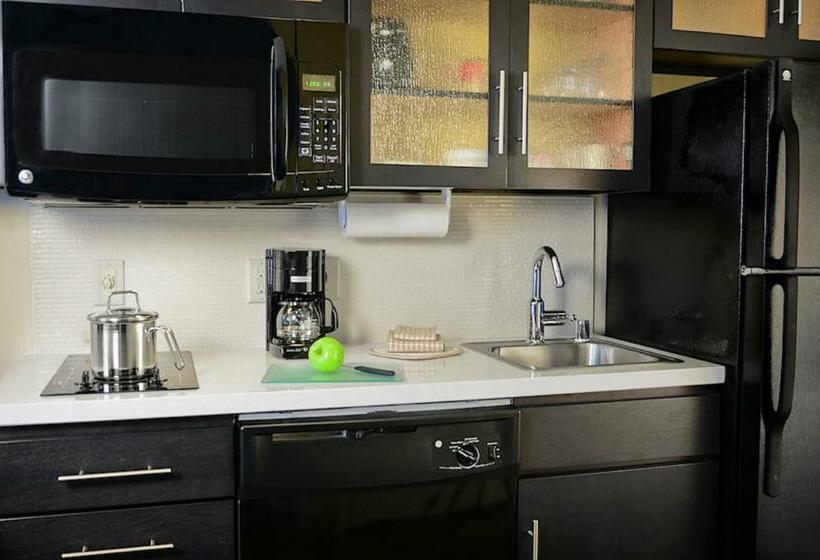 Студия Стандарт, Candlewood Suites Denver Northeast   Brighton, An Ihg