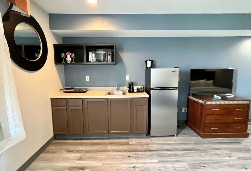 스위트, Hometowne Studios & Suites Washington