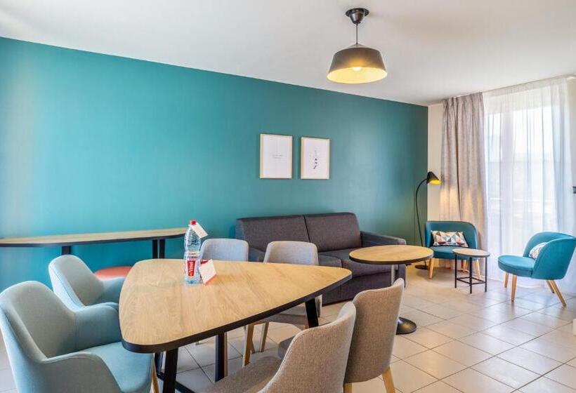 Апартаменты 2 Спальни, Appart City Confort St Quentin En Yvelines  Bois D Arcy