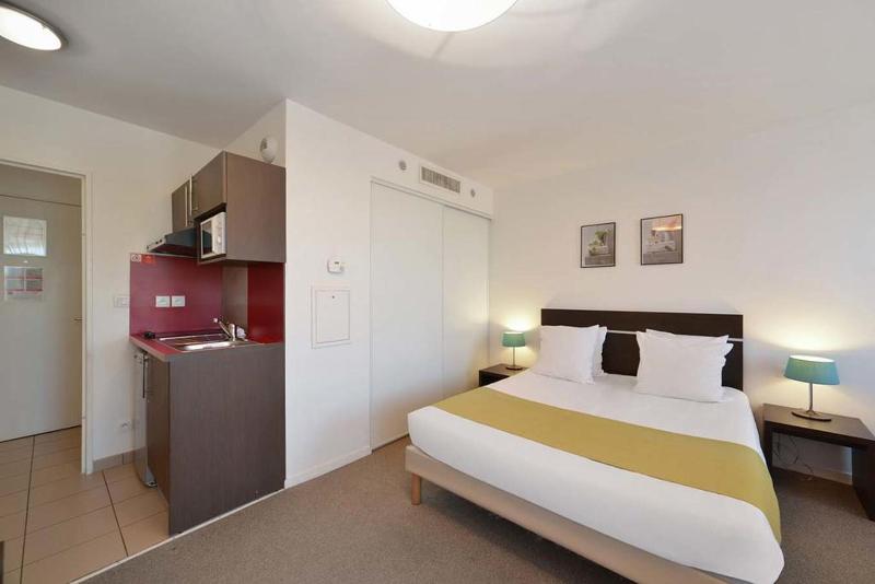 Апартаменты 1 Спальня, Appart City Confort St Quentin En Yvelines  Bois D Arcy