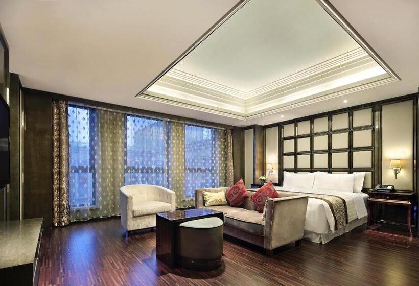 套房, The Qube Hotel Shanghai Xinqiao