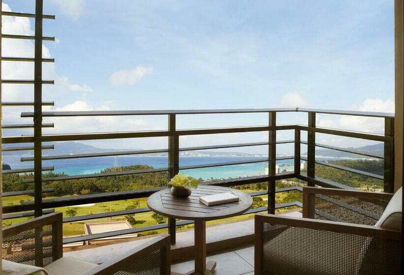 Номер Deluxe, The Ritzcarlton Okinawa