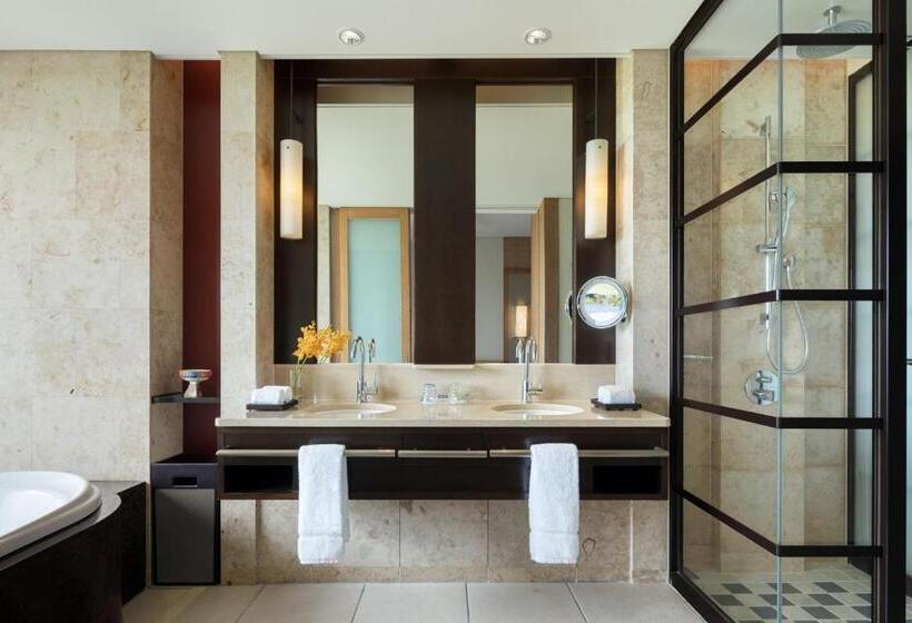 كابينة, The Ritzcarlton Okinawa