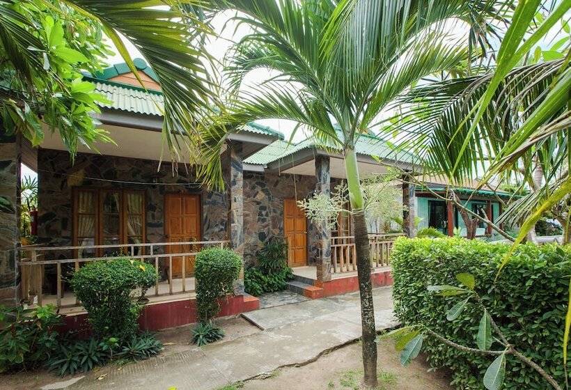 디럭스 방갈로, Lanta Riviera Beach Resort