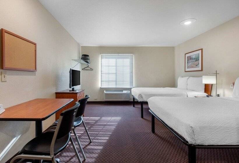 带2个双人床的标准工作室, Suburban Studios Huntsville University Area