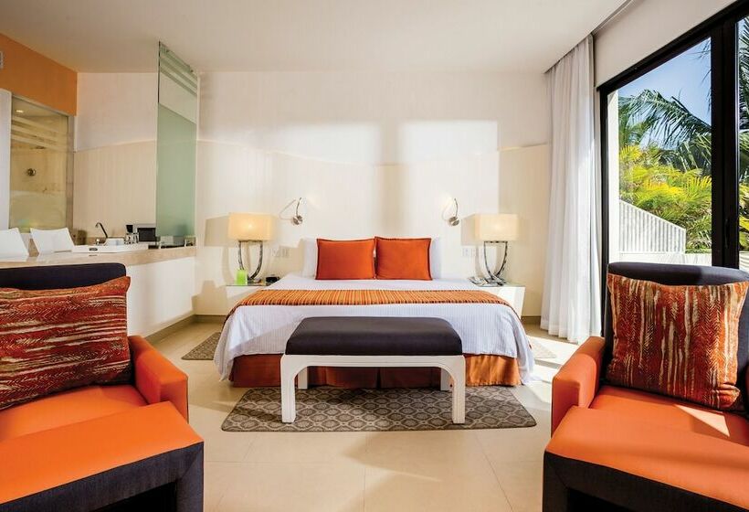 キングサイズベッド、ビュー付きデラックスルーム, Grand Oasis Tulum Riviera