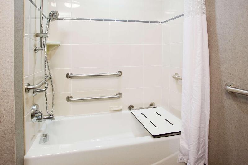 Стандартный Номер Кровать Кинг, Hampton Inn & Suites Chapel Hillcarrboro/downtown