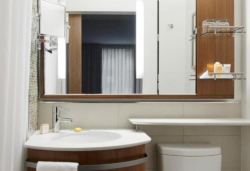 اتاق استاندارد, Club Quarters Hotel Grand Central, New York