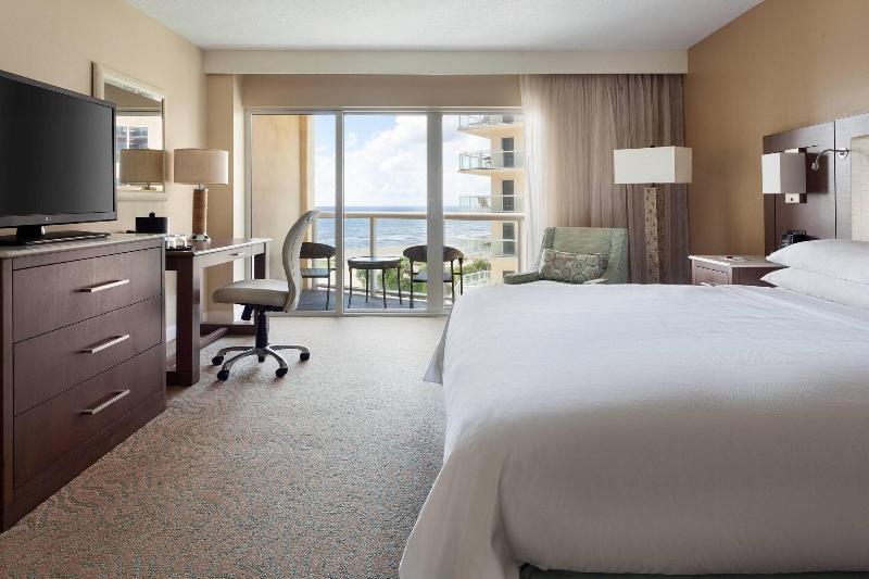 스탠다드 발코니 룸 바다 전망, Fort Lauderdale Marriott Pompano Beach Resort And Spa